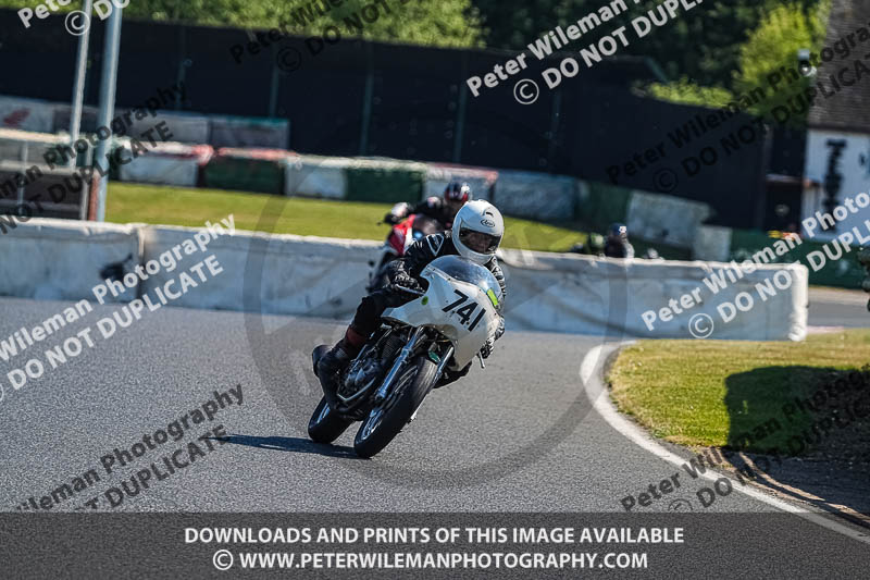 enduro digital images;event digital images;eventdigitalimages;mallory park;mallory park photographs;mallory park trackday;mallory park trackday photographs;no limits trackdays;peter wileman photography;racing digital images;trackday digital images;trackday photos